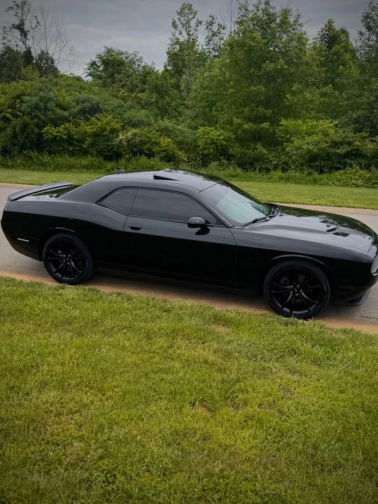 2017 Dodge Challenger 3rd Gen - Image 2 of 3