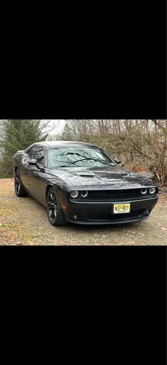 2017 Dodge Challenger 3rd Gen - Image 2 of 7