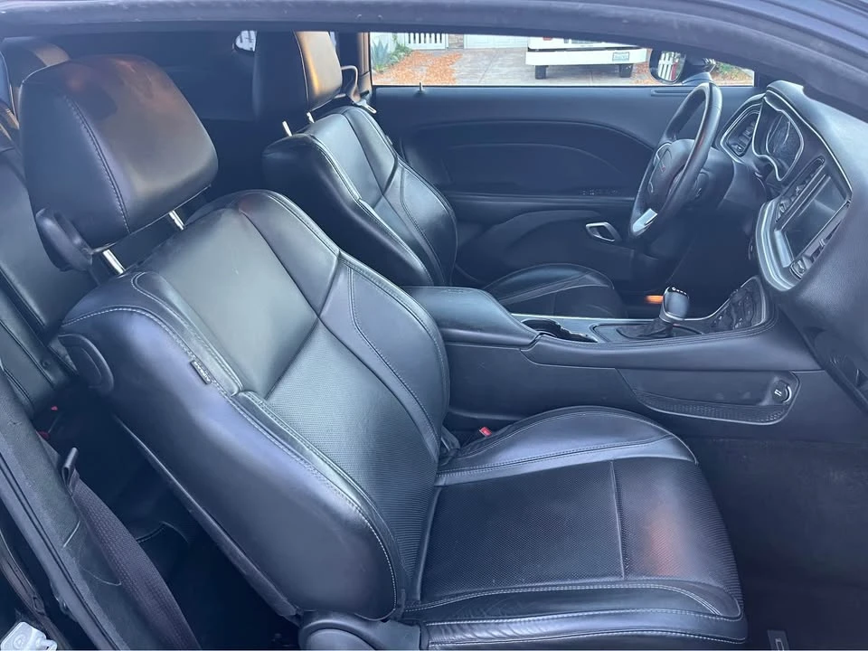 2017 Dodge Challenger 3rd Gen - Image 10 of 15