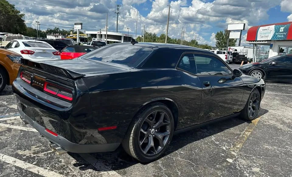 2017 Dodge Challenger 3rd Gen - Image 6 of 13