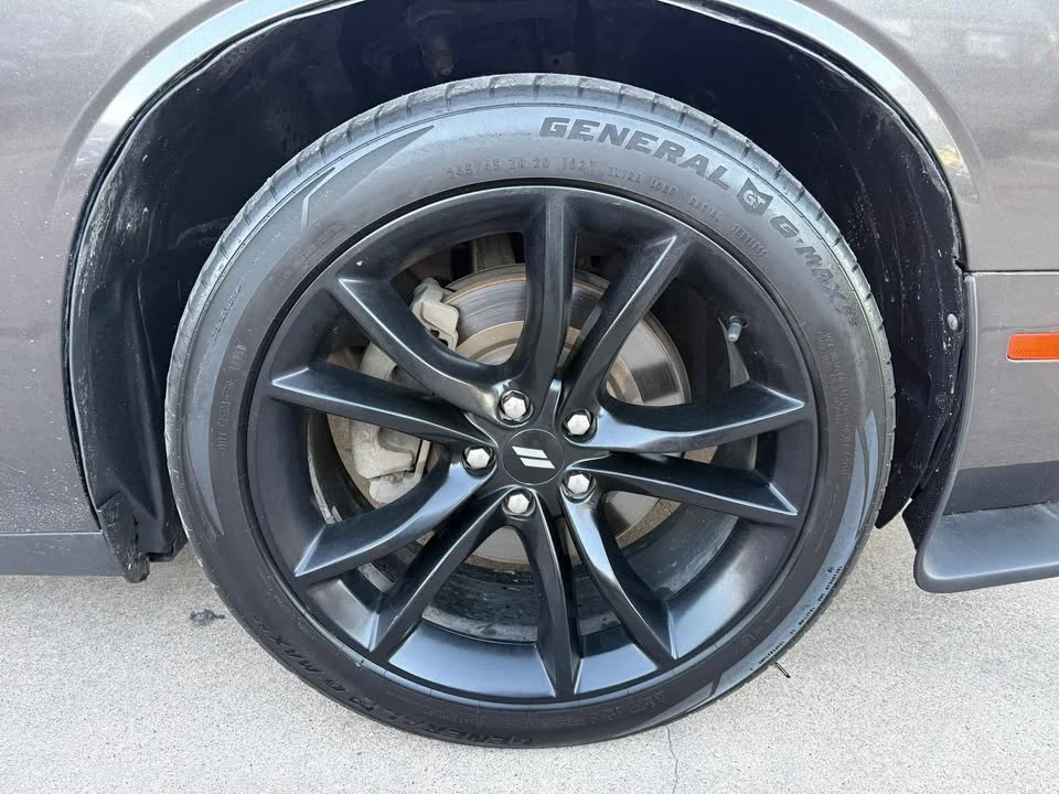 2017 Dodge Challenger 3rd Gen - Image 3 of 11