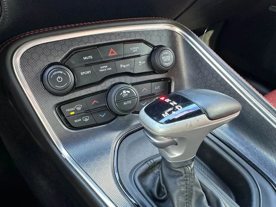 2017 Dodge Challenger 3rd Gen - Image 11 of 13