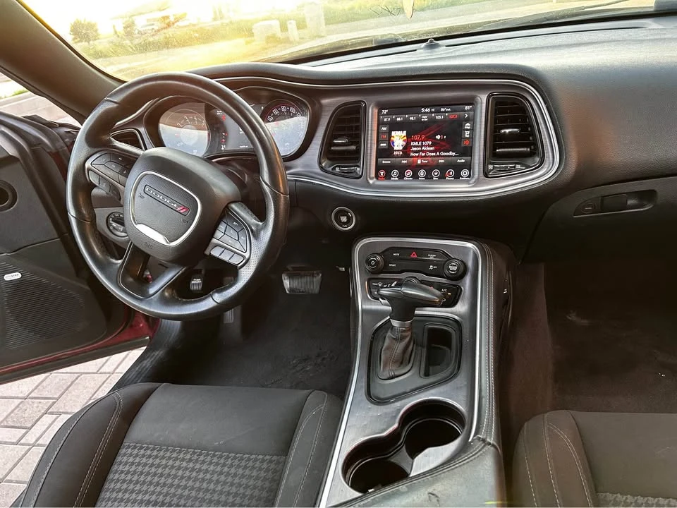 2017 Dodge Challenger 3rd Gen - Image 9 of 11