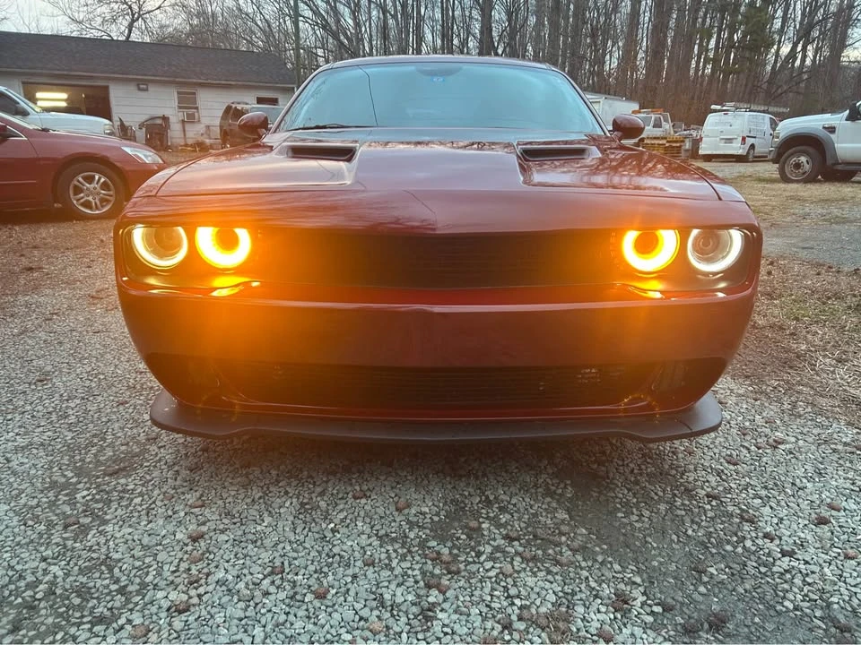 2017 Dodge Challenger 3rd Gen - Image 6 of 12