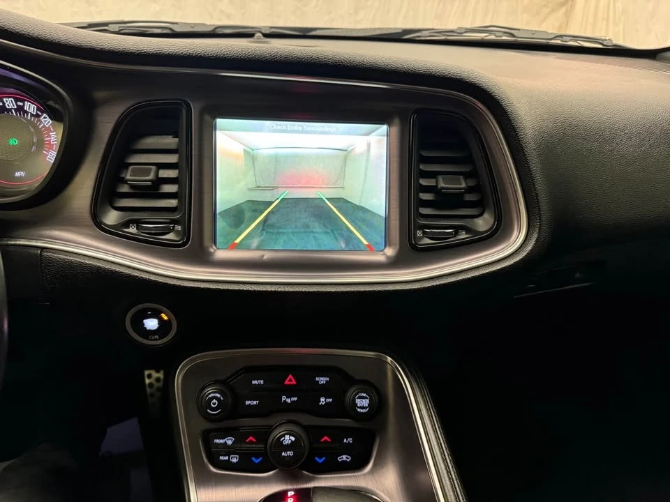 2017 Dodge Challenger 3rd Gen - Image 15 of 17