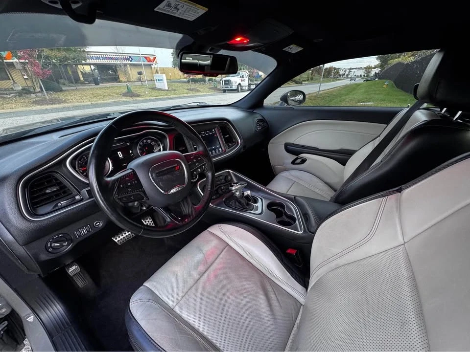 2017 Dodge Challenger 3rd Gen - Image 7 of 11