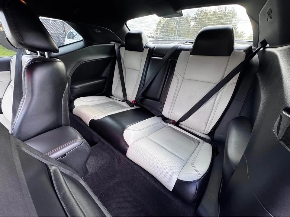 2017 Dodge Challenger 3rd Gen - Image 8 of 11