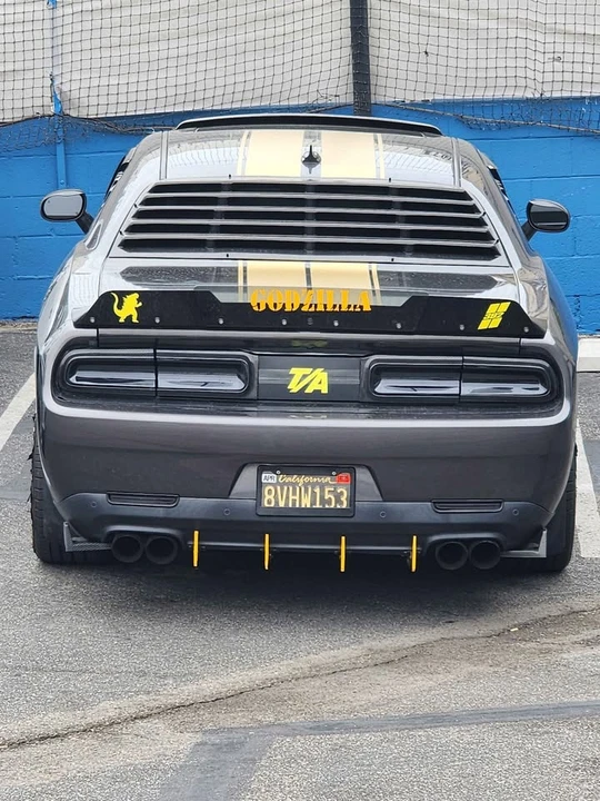 2017 Dodge Challenger SRT8 & 392 3rd Gen - Image 2 of 11