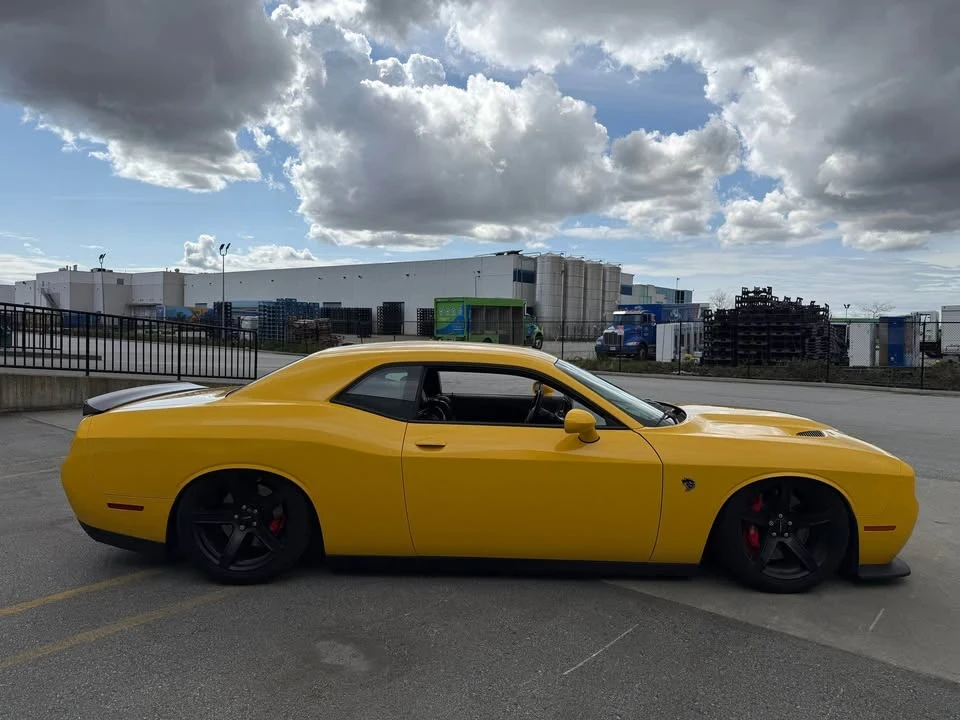 2017 Dodge Challenger SRT Hellcat 3rd Gen - Image 3 of 11