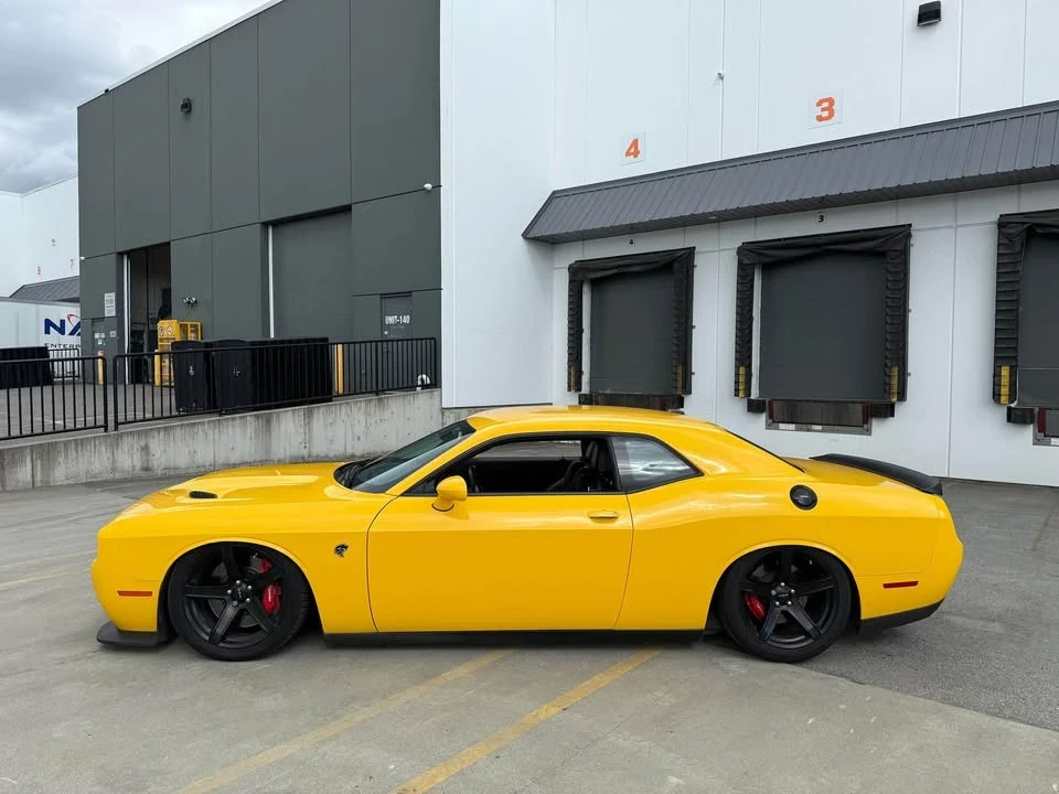 2017 Dodge Challenger SRT Hellcat 3rd Gen - Image 4 of 11