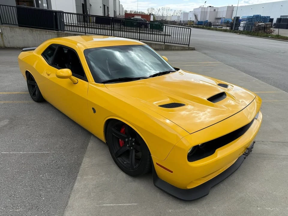 2017 Dodge Challenger SRT Hellcat 3rd Gen - Image 5 of 11