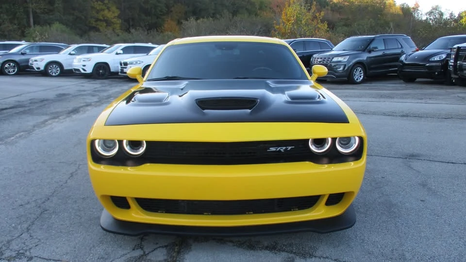 2017 Dodge Challenger SRT Hellcat 3rd Gen - Image 3 of 17
