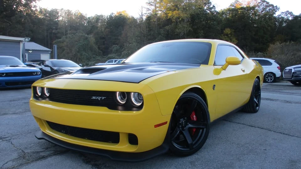 2017 Dodge Challenger SRT Hellcat 3rd Gen - Image 2 of 17