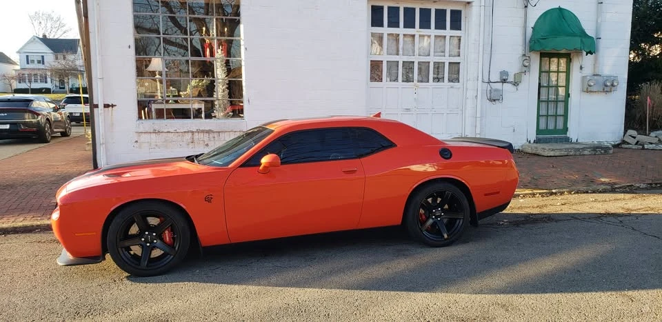 2017 Dodge Challenger SRT Hellcat 3rd Gen - Image 8 of 10