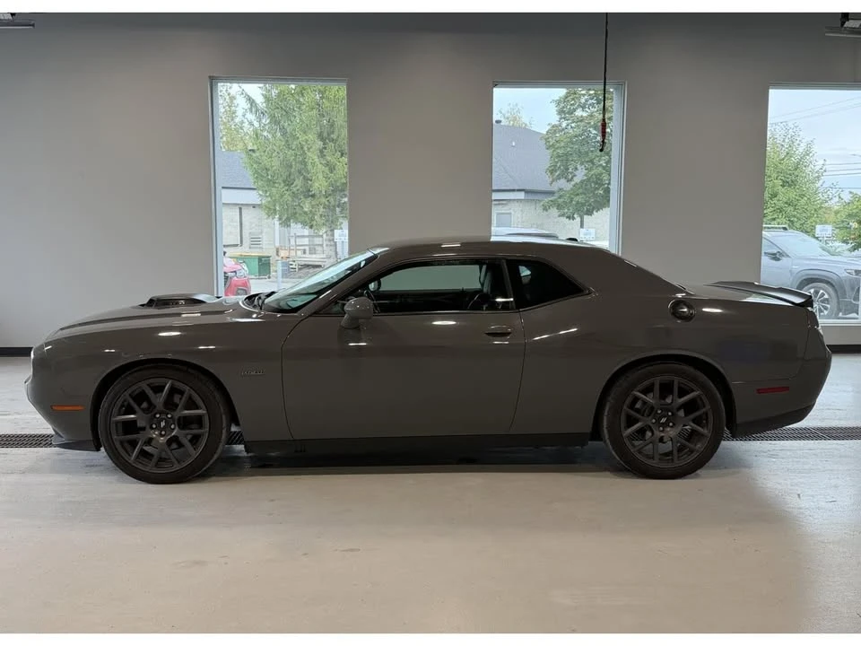 2017 Dodge Challenger 3rd Gen - Image 5 of 17