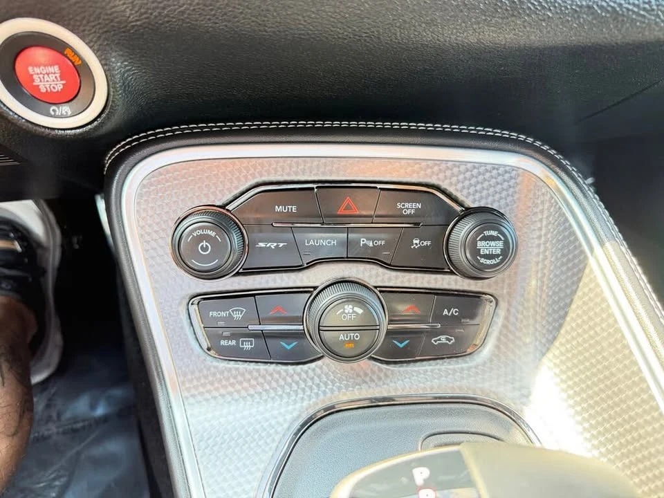 2017 Dodge Challenger SRT Hellcat 3rd Gen - Image 19 of 20