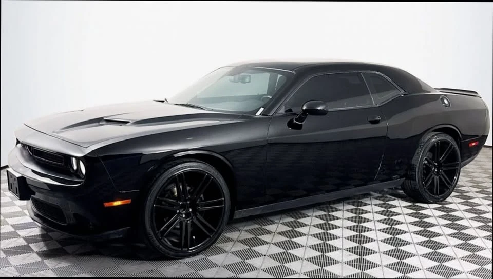 2017 Dodge Challenger 3rd Gen - Image 3 of 20