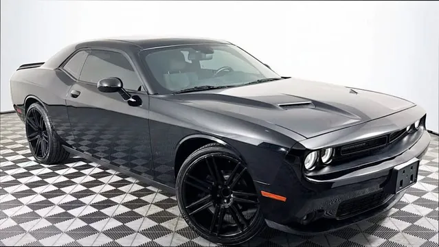 2017 Dodge Challenger SXT