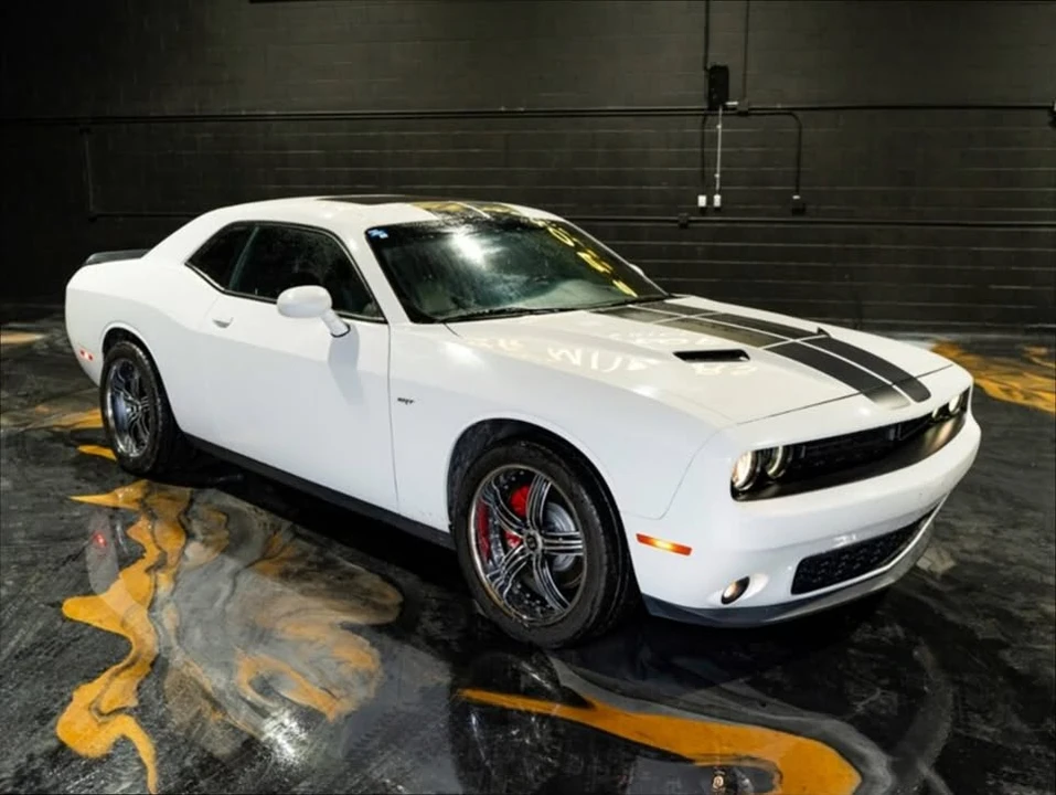 2017 Dodge Challenger 3rd Gen - Image 5 of 20