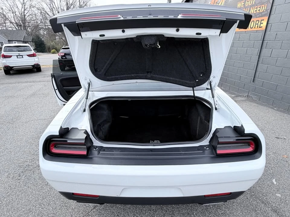 2017 Dodge Challenger 3rd Gen - Image 12 of 14