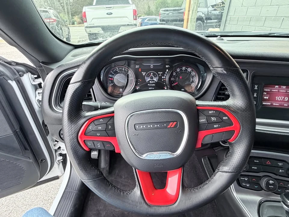 2017 Dodge Challenger 3rd Gen - Image 9 of 14