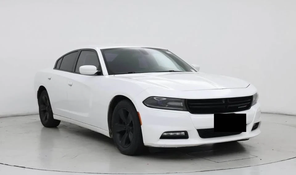 2017 Dodge Charger 7th Gen - Image 2 of 10