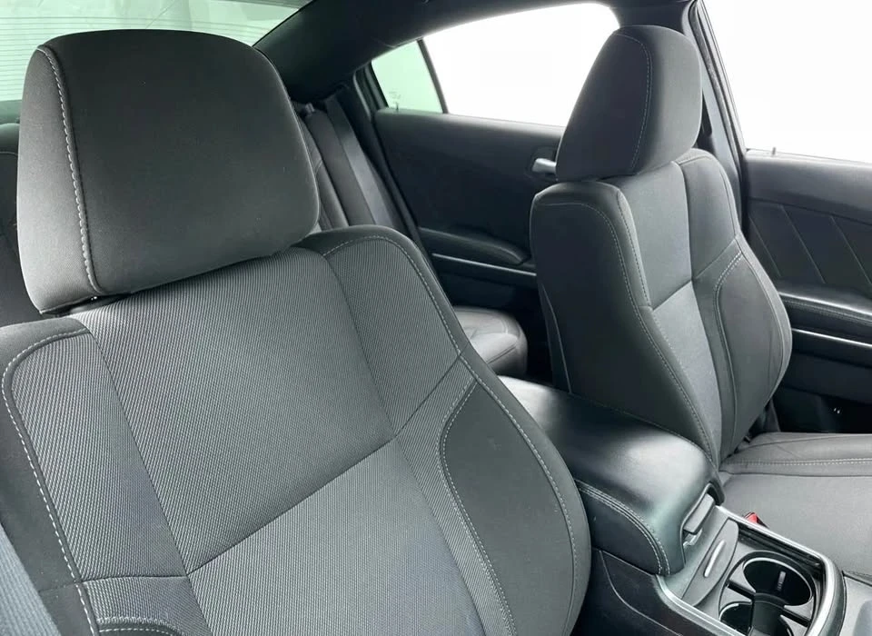 2017 Dodge Charger 7th Gen - Image 9 of 10