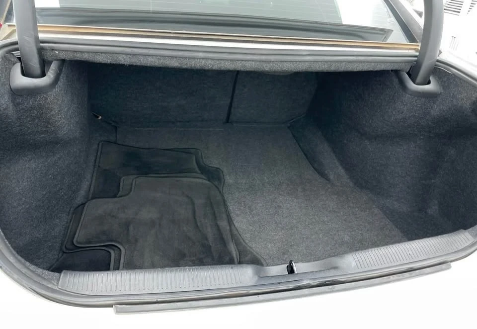 2017 Dodge Charger 7th Gen - Image 3 of 10