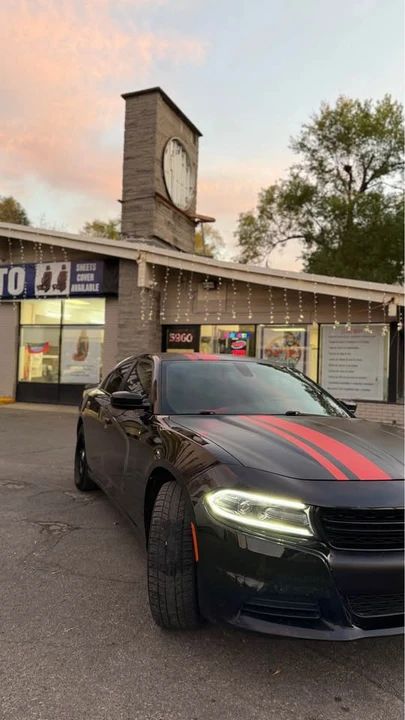 2017 Dodge Charger 7th Gen - Image 5 of 13