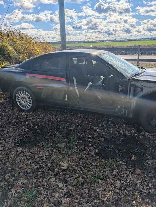 2017 Dodge Charger 7th Gen - Image 3 of 4