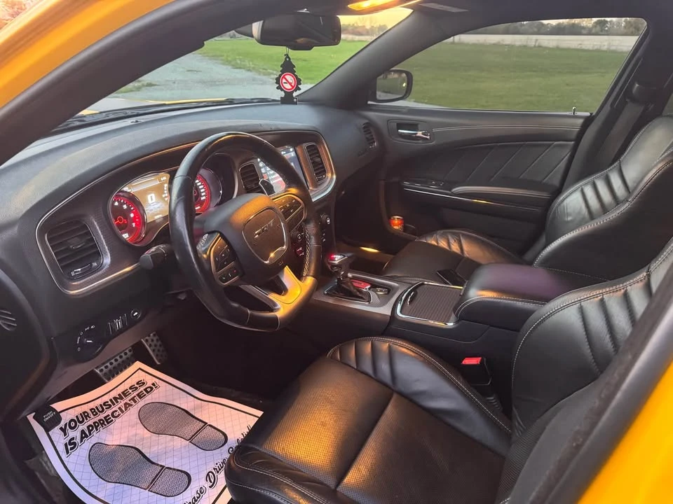 2017 Dodge Charger 7th Gen - Image 4 of 5
