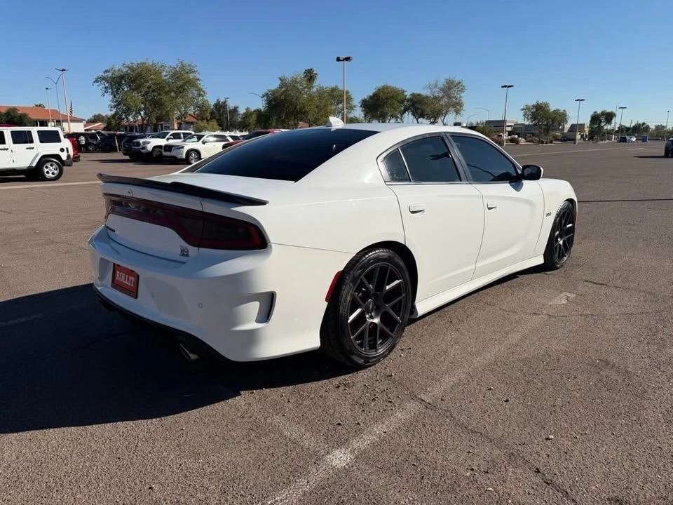 2017 Dodge Charger 7th Gen - Image 9 of 19