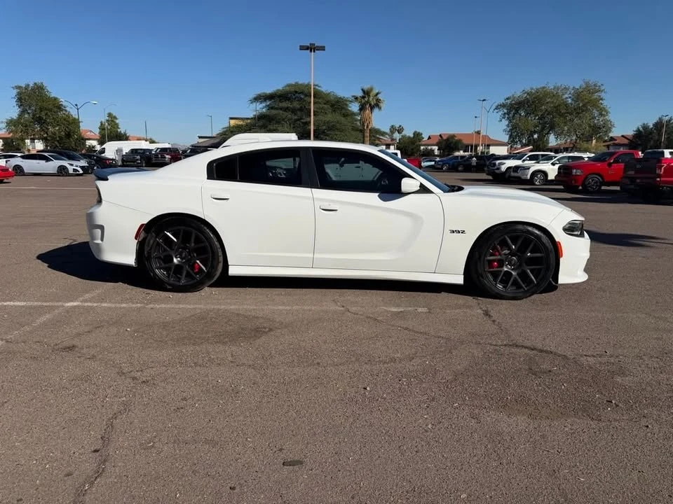 2017 Dodge Charger 7th Gen - Image 10 of 19