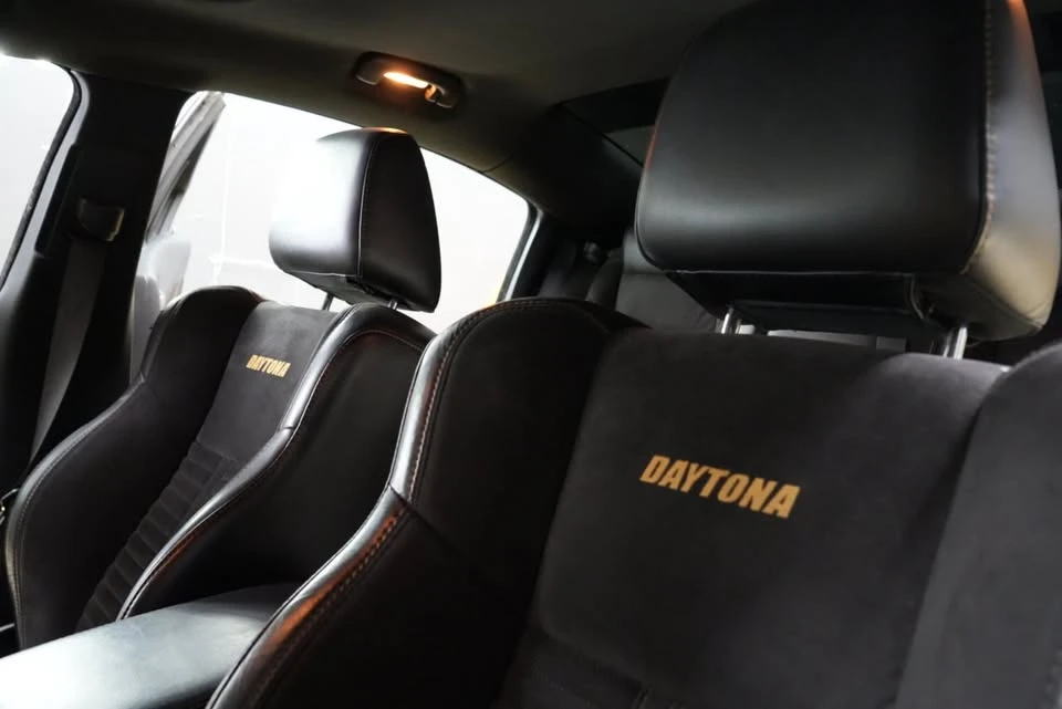 2017 Dodge Charger 7th Gen - Image 13 of 20