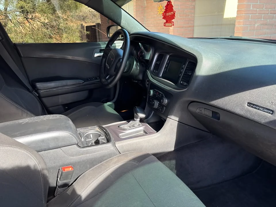 2017 Dodge Charger 7th Gen - Image 6 of 11