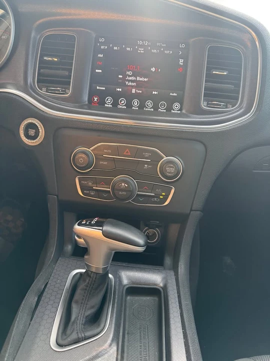 2017 Dodge Charger 7th Gen - Image 16 of 20