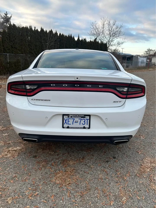 2017 Dodge Charger 7th Gen - Image 5 of 11