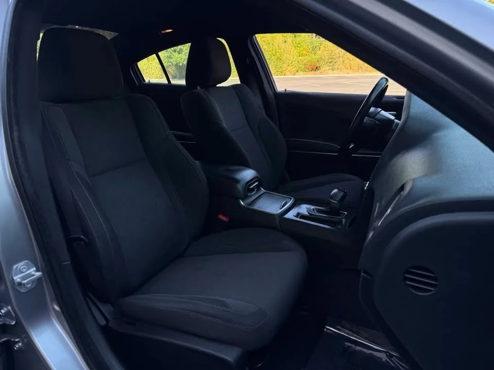 2017 Dodge Charger 7th Gen - Image 12 of 16