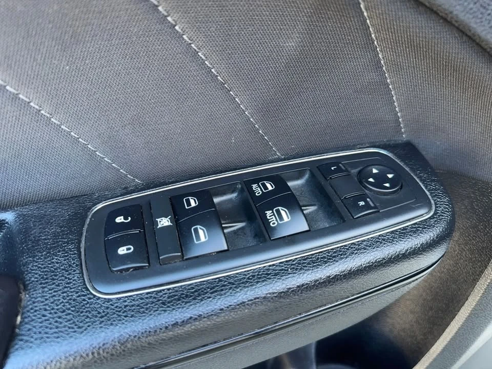 2017 Dodge Charger 7th Gen - Image 11 of 20
