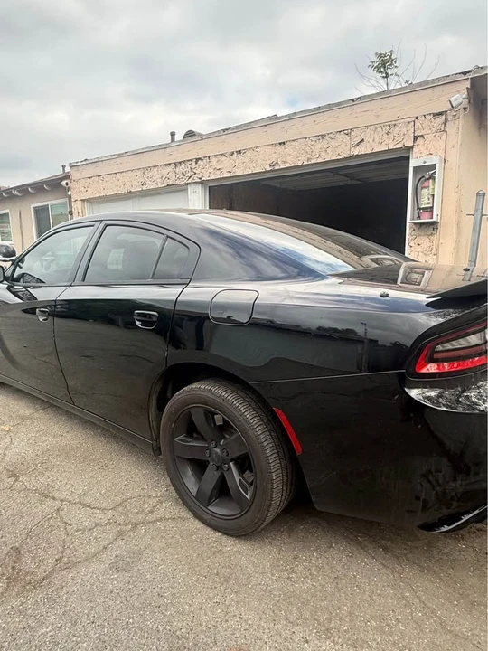 2017 Dodge Charger 7th Gen - Image 4 of 9