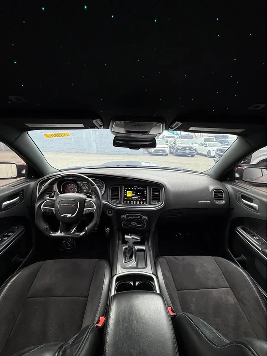 2017 Dodge Charger 7th Gen - Image 11 of 19