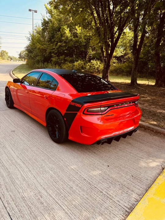 2017 Dodge Charger SRT & 392 7th Gen - Image 3 of 13