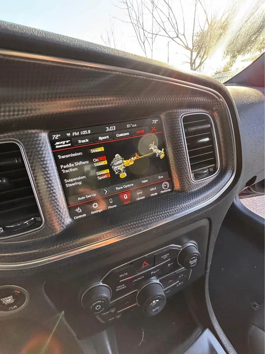 2017 Dodge Charger SRT & 392 7th Gen - Image 4 of 10