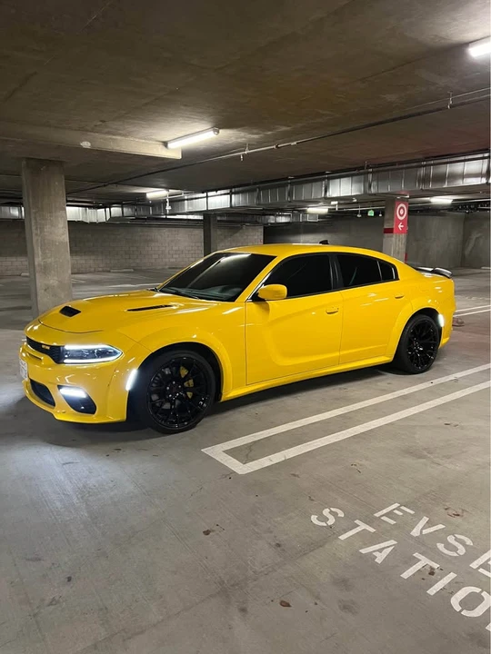 2017 Dodge Charger 7th Gen - Image 4 of 18