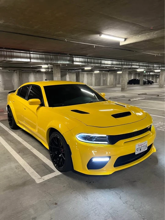 2017 Dodge Charger 7th Gen - Image 3 of 18