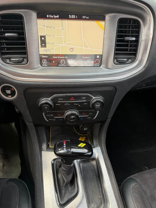 2017 Dodge Charger 7th Gen - Image 7 of 9
