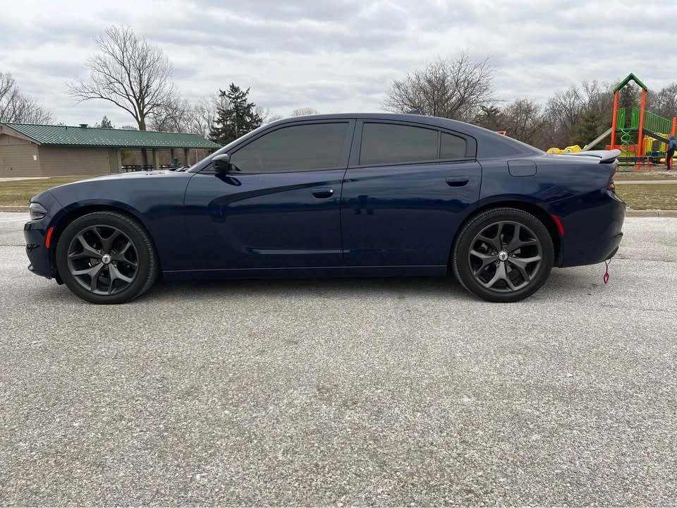 2017 Dodge Charger 7th Gen - Image 2 of 14