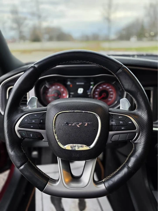 2017 Dodge Charger SRT Hellcat 7th Gen - Image 13 of 18