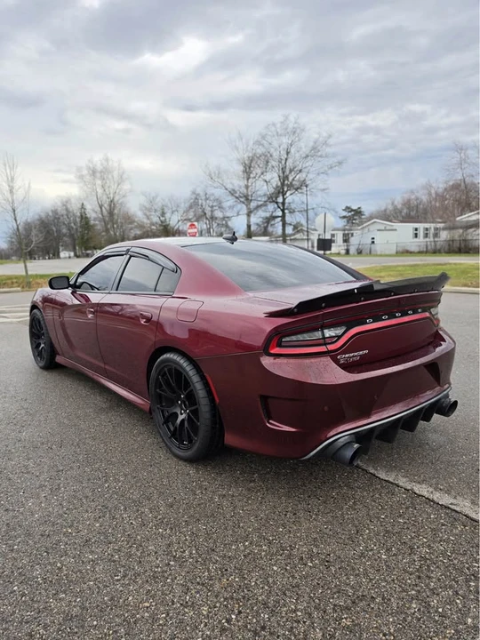 2017 Dodge Charger SRT Hellcat 7th Gen - Image 3 of 18