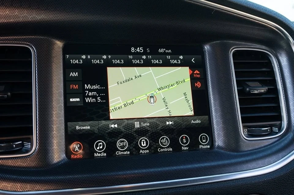 2017 Dodge Charger 7th Gen - Image 6 of 15